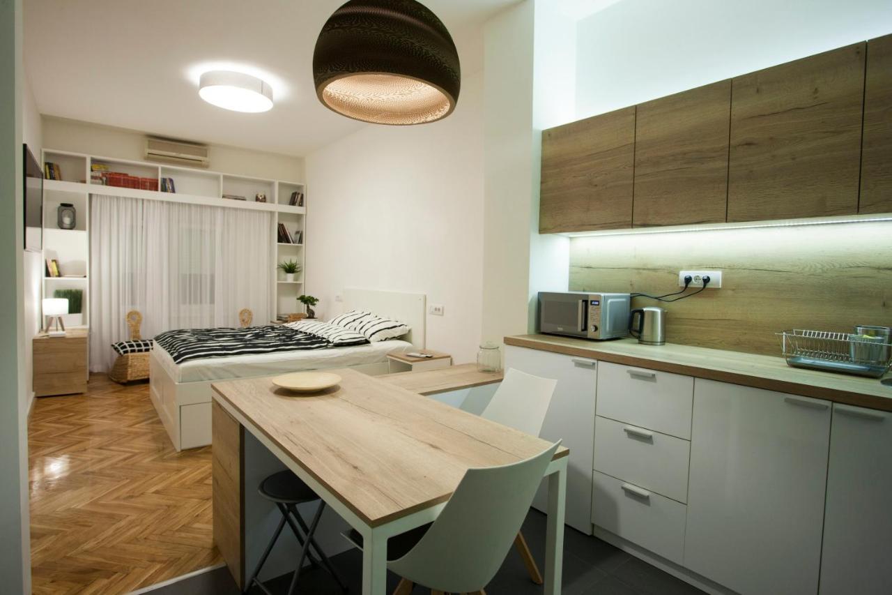 Studio 10 Belgrad Exteriör bild